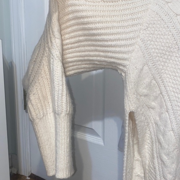 Banana Republic Cream Cable Knit Cowl Neck Sweater - Picture 3 of 6